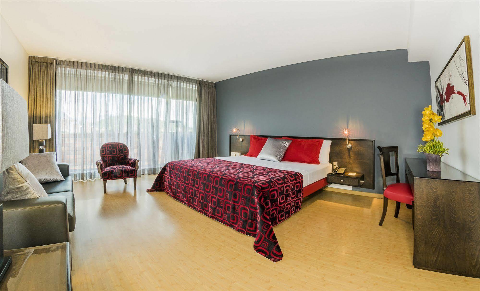 Hotel Egina Medellin Luaran gambar