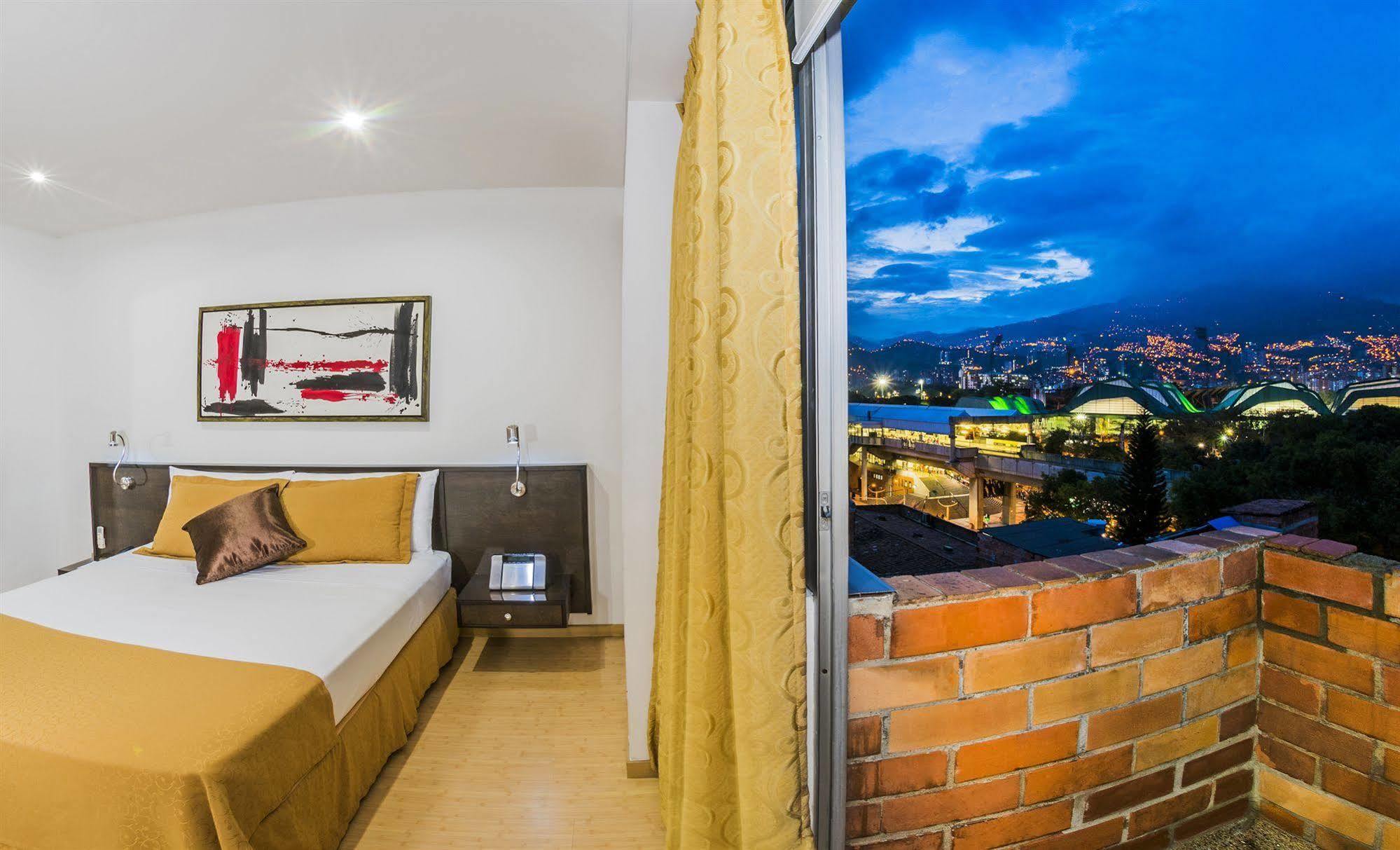 Hotel Egina Medellin Luaran gambar